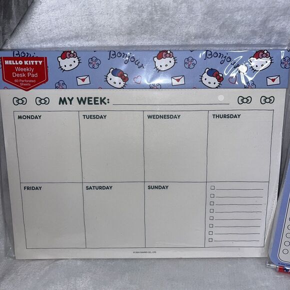 Sanrio Hello Kitty Desk Calendar Weekly Planner & NotePad W/ Gel Pen Set NEW - Picture 2 of 3